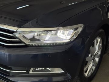 Volkswagen Passat - 10