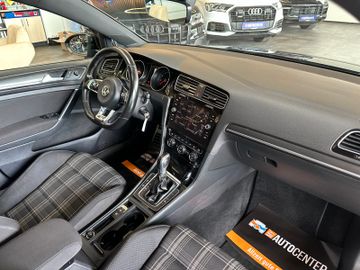 MYAUTOCENTER – Gebraucht- und Jahreswagen mit Werkstattservice in Pfaffenhofen Volkswagen Golf *ACC*PDC*NAVI*2-Zonen*LED*SPORT*