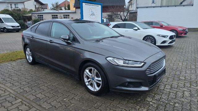 Ford Mondeo Edition Navi Shz LED Scheinwerfer PDC