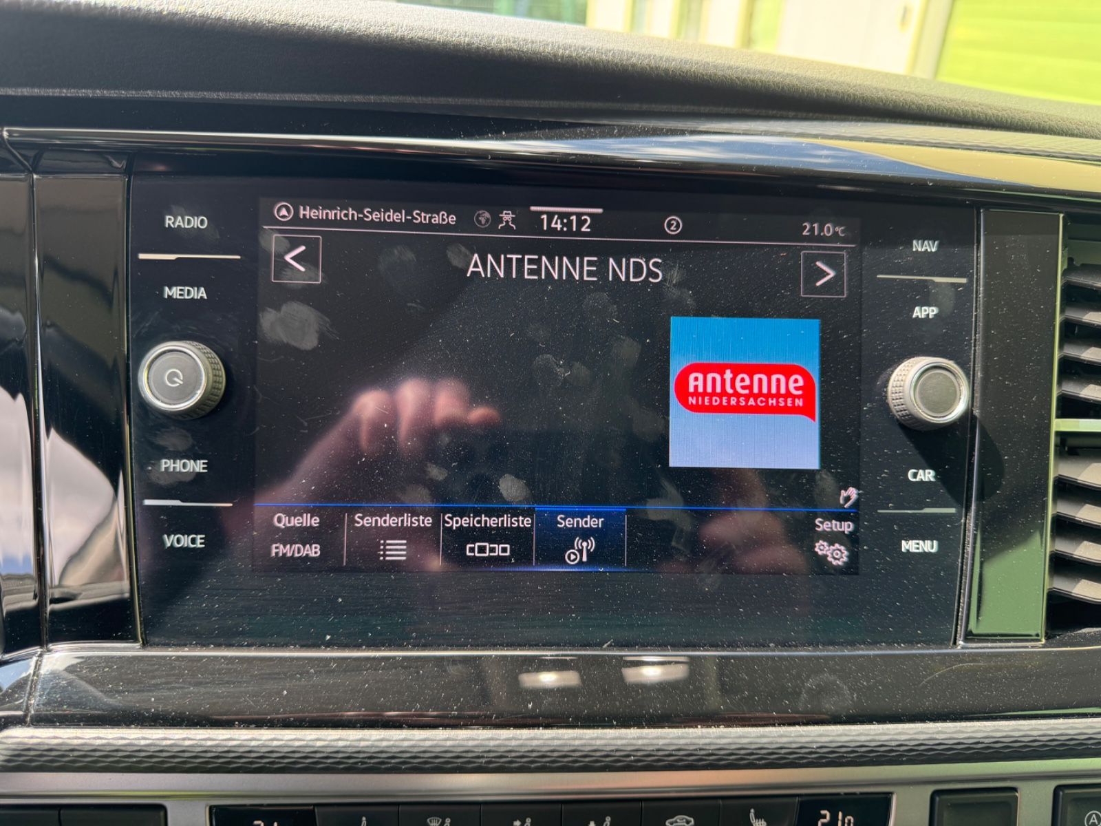 Volkswagen T6.1 Multivan 2.0 TDI AHK Navi. St.Hzg Kamera foto 11