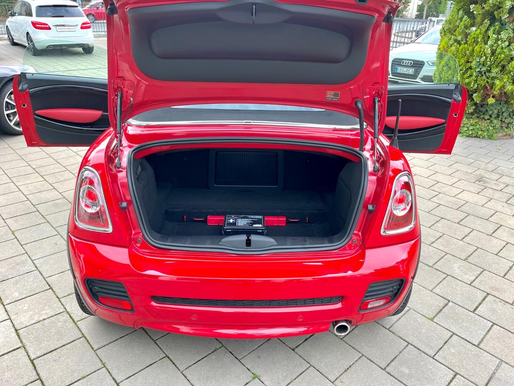 MINI John Cooper Works Roadster