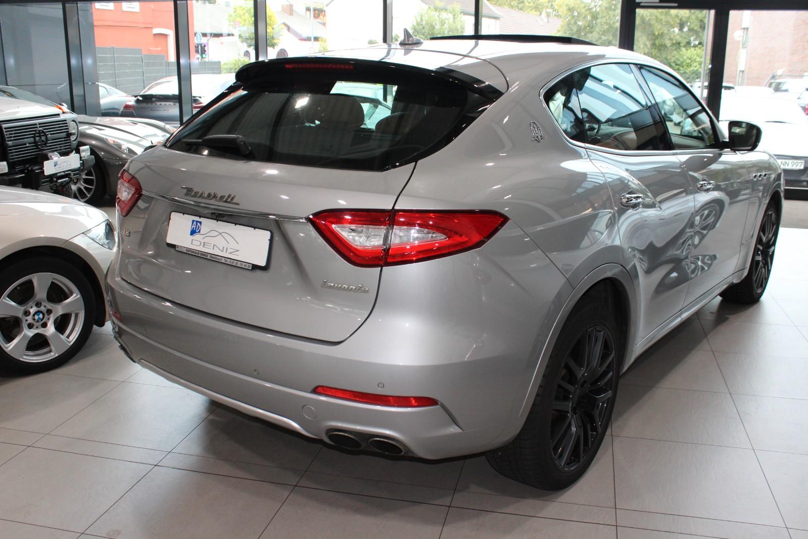 Maserati Levante Benzin 3.0 V6 * Panorama* 21 Alu* Luft**