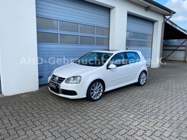 Volkswagen Golf V Lim. R32