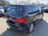 Volkswagen Touran Cup/SITZHZG/PDC/KLIMA/TEMPO/AHK/LM - VW Touran bis 15.000 Euro