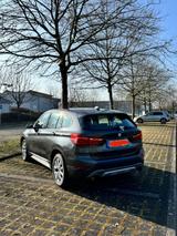 BMW X1 xDrive20i Advantage Steptronic Advantage - BMW X-Reihe von privat