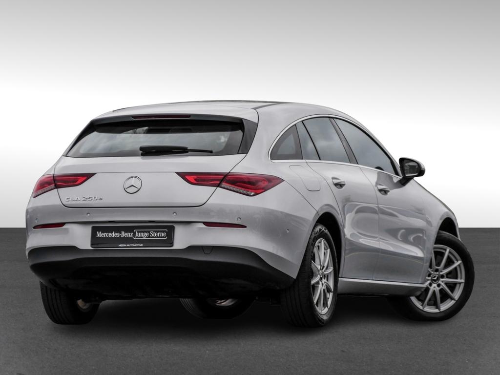Mercedes-Benz CLA 250 Shooting Brake