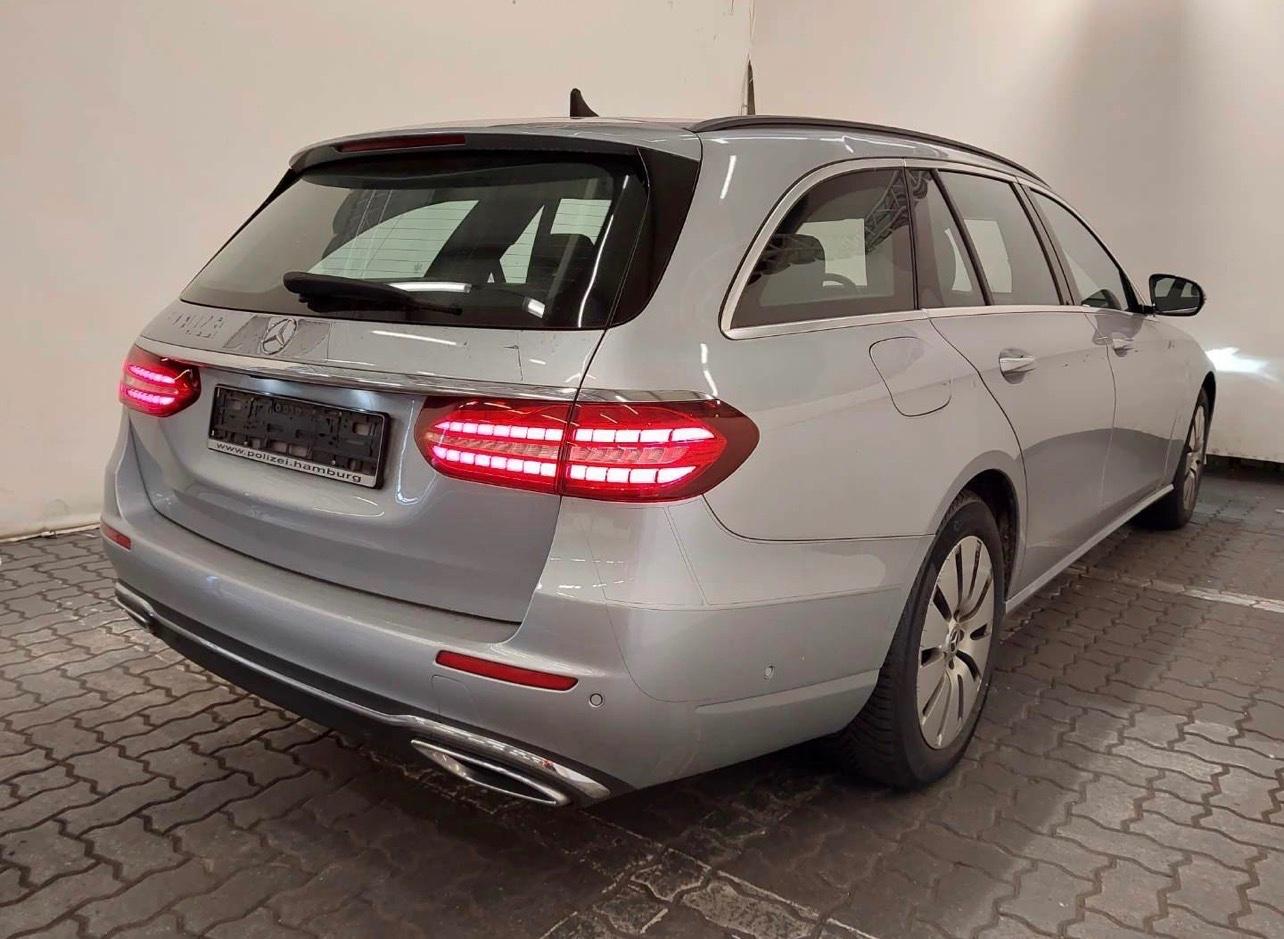Mercedes-Benz E 220 E T-Modell E 220 d