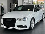 Audi A3 S line "Xenon/Sitzh./Bluetooth" - Audi A3 mit Benzin-Antrieb: Sportwagen