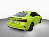 Skoda Octavia iV 1.4TSI DSG STDHZG,ELEKTR.SITZE+MEMORY - mit Hybrid-Antrieb: Grün, Massagesitze