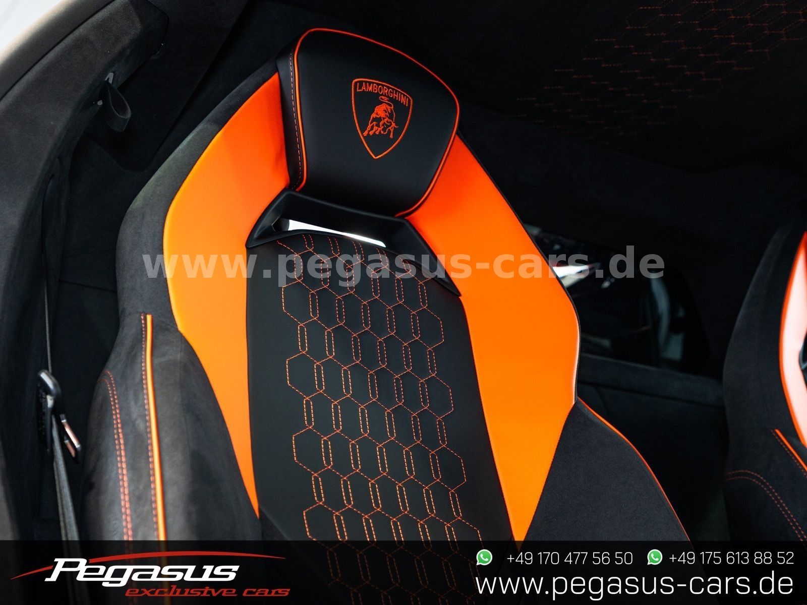 LAMBORGHINI Revuelto - 27