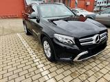 Mercedes-Benz GLC 220 d 4MATIC Autom. - - gebrauchte Mercedes-Benz GLC 220 aus dem Jahr 2017