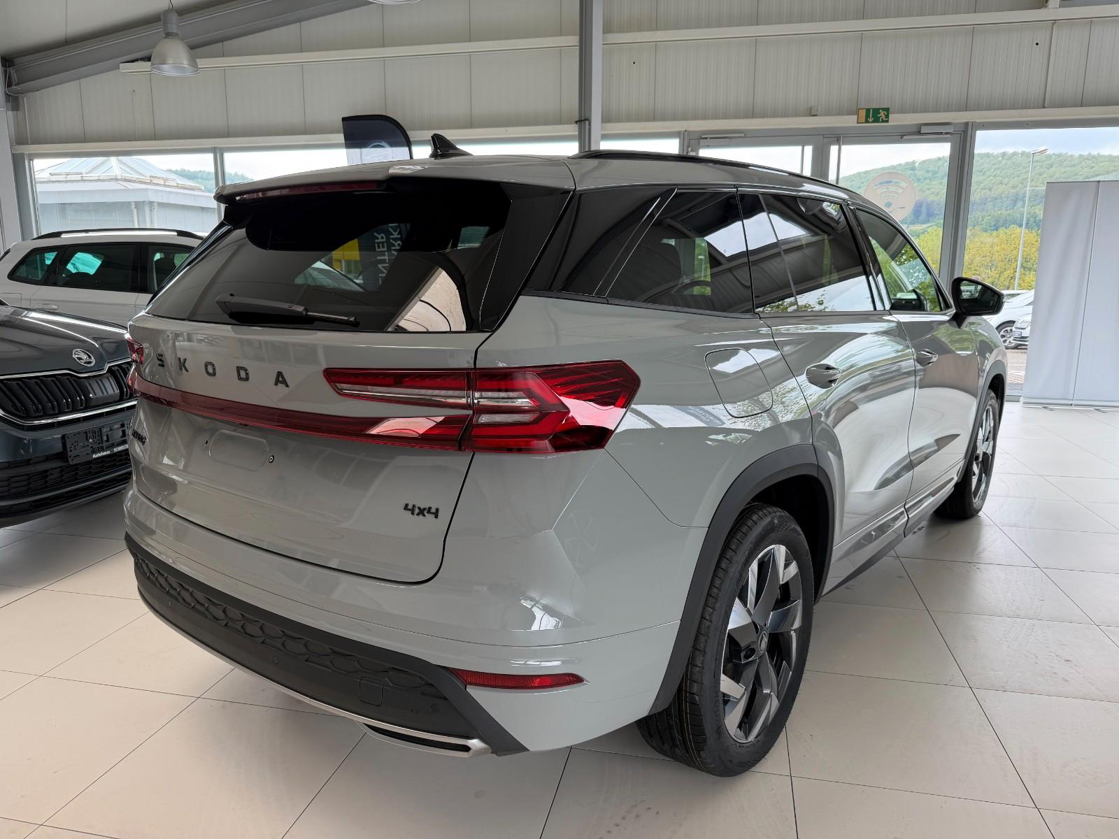Skoda Kodiaq 2.0 TDI 142 kW 4x4 Sportline Matrix+AHK