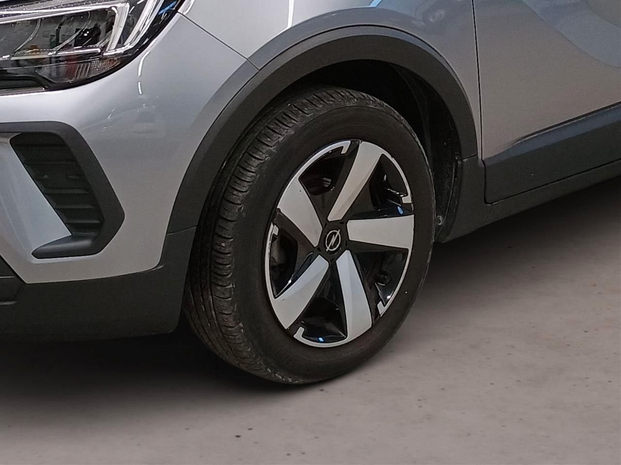Fahrzeugabbildung Opel Crossland (X) 1.2 EDITION NAVI/LED/KAMERA/TEMP.