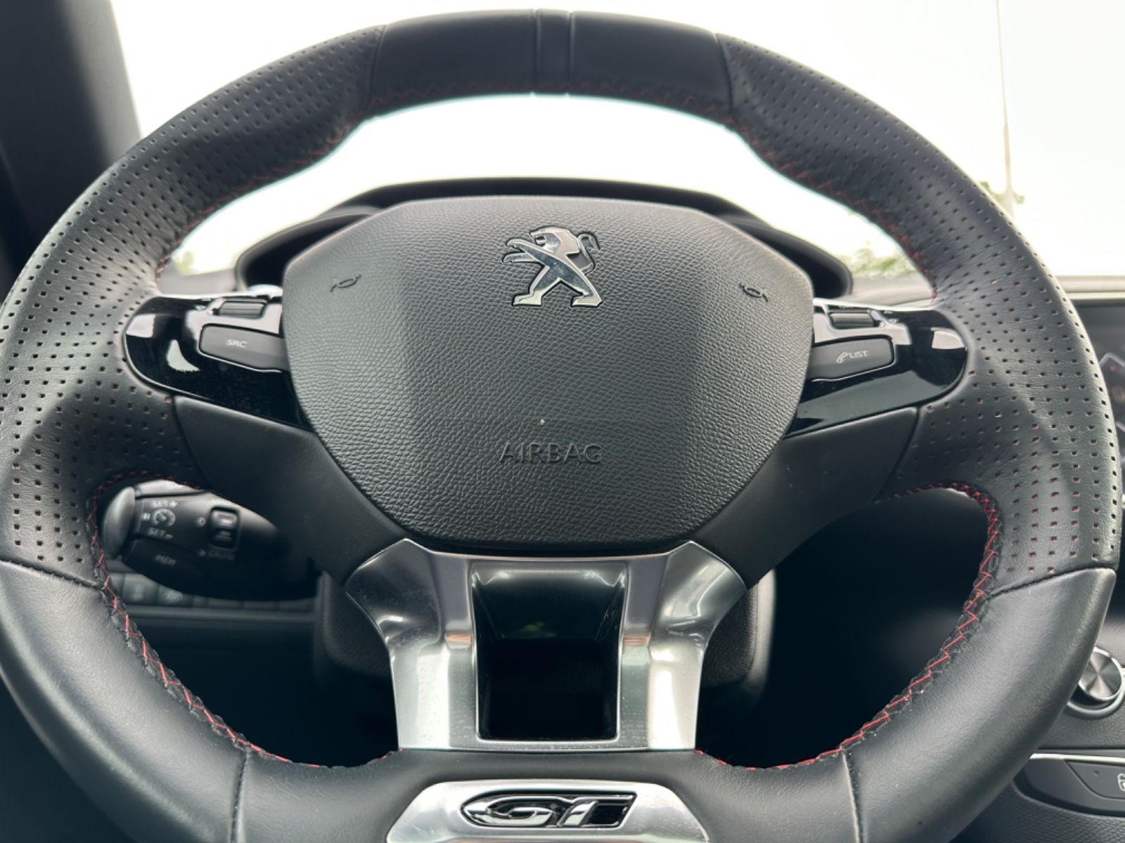 Fahrzeugabbildung Peugeot 308 2.0 SW GT Blue-HDI*Navi*Panorama*LED*Sound*