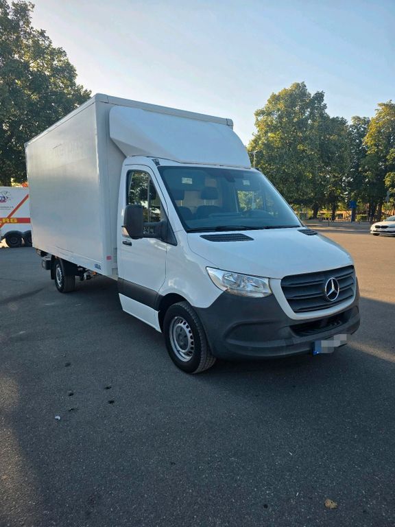 Image of Mercedes-Benz eSprinter