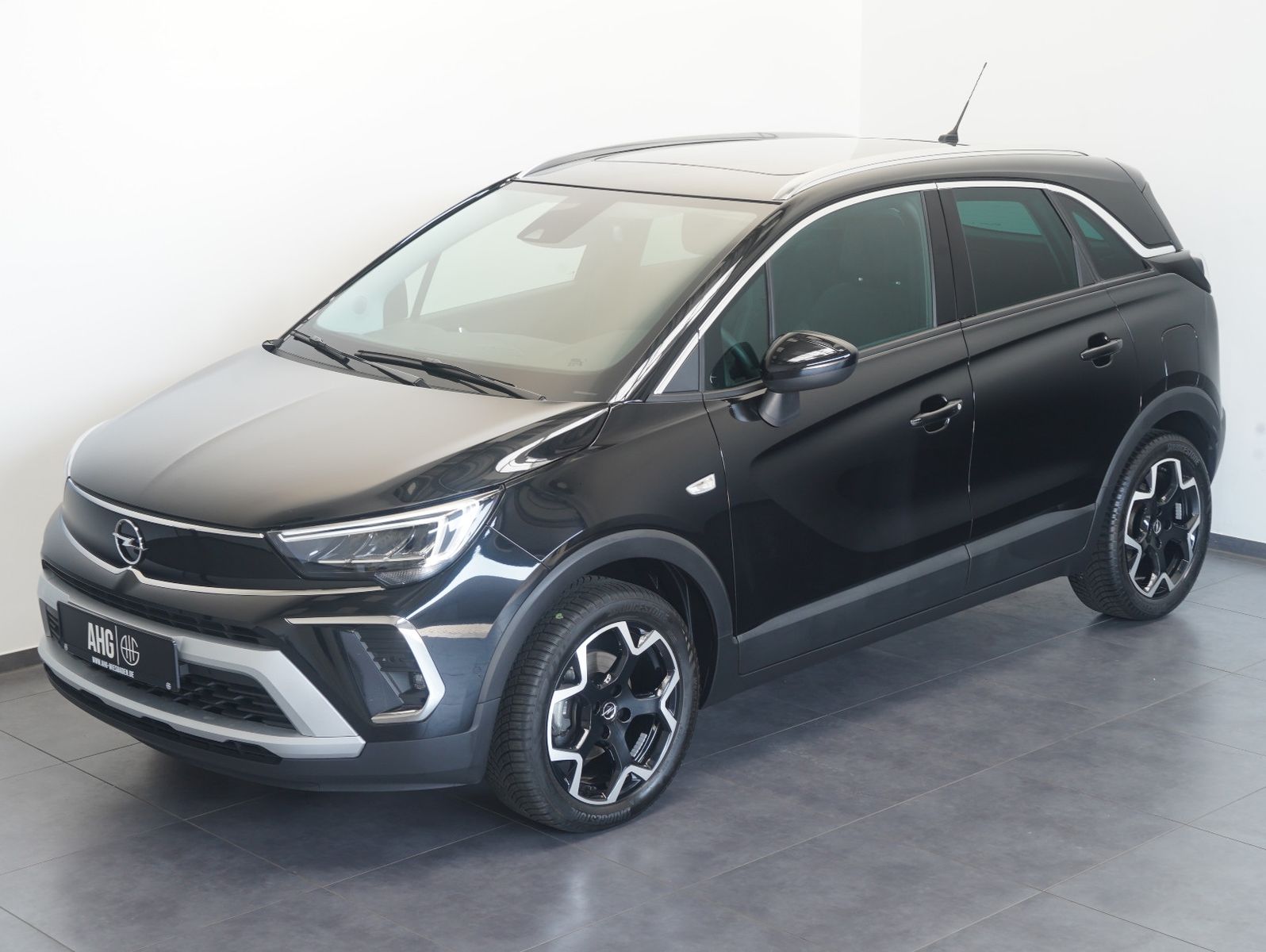 Fahrzeugabbildung Opel Crossland (X) 1.2 Turbo Elegance LED/NAVI/PANO