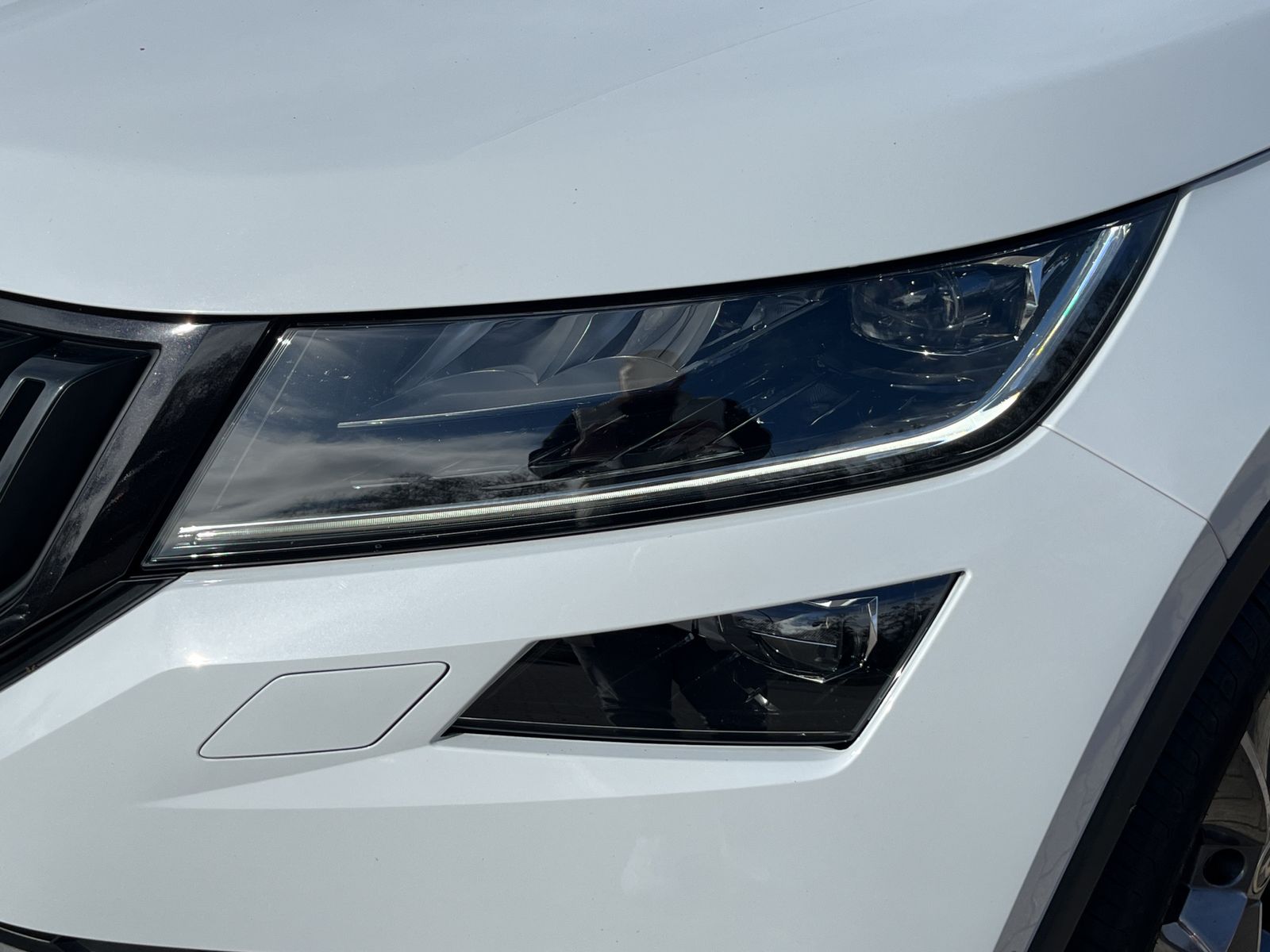 Fahrzeugabbildung SKODA Kodiaq Sportline 4x4*SHZ*LHZ*NAVI*AHK*ACC**