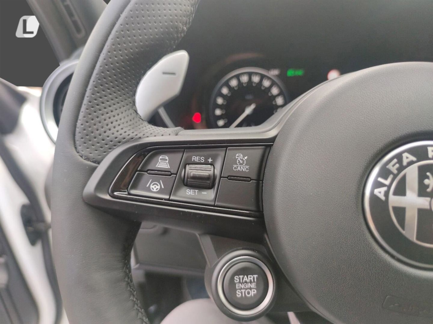 Fahrzeugabbildung Alfa Romeo Giulia 2.0Turbo Q4 Veloce +HARMAN/KARDON+PANORAM