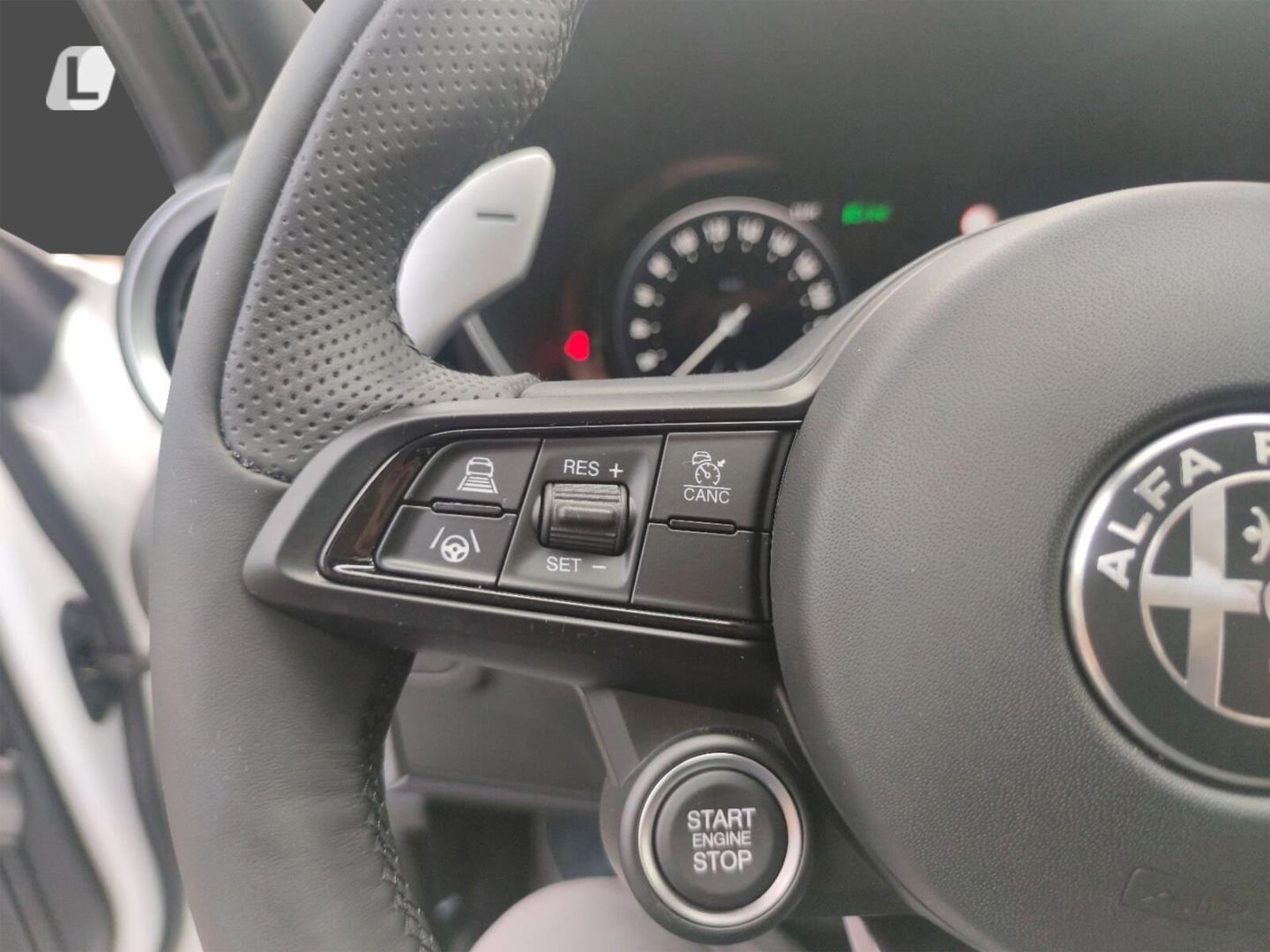 Fahrzeugabbildung Alfa Romeo Giulia 2.0Turbo Q4 Veloce+HARMAN/KARDON+PANORAMA