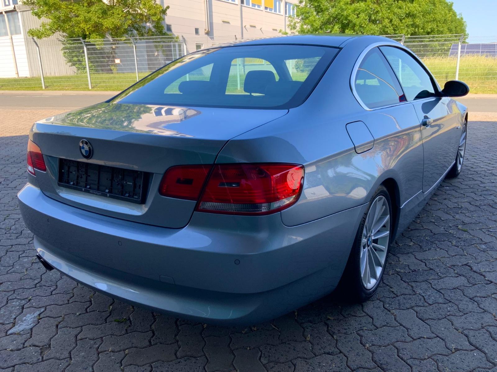BMW 330d Coupe 1.HAND/XENON/LEDER/MEMORY/PDC/SHD/