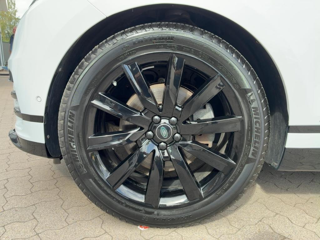 Land Rover Range Rover Velar R-Dynamic SE Luftfahrwerk Head