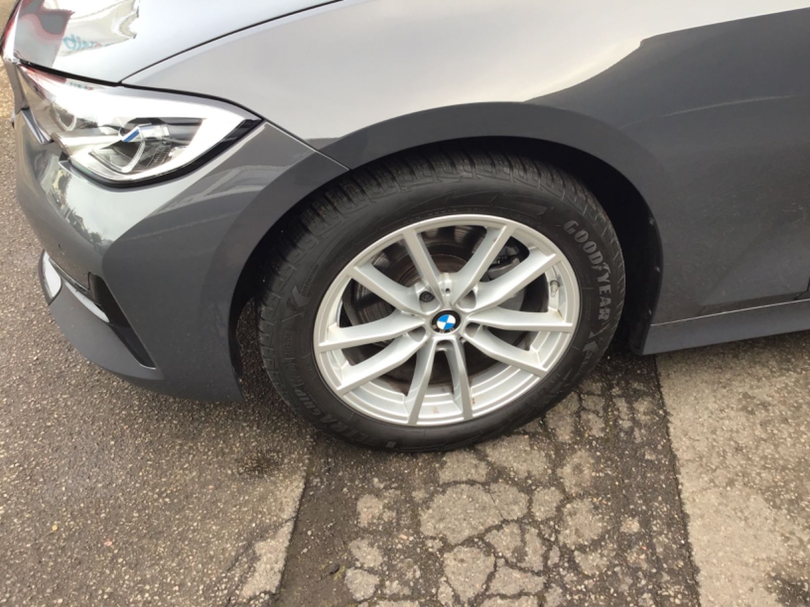 BMW 320 i Sport Line foto 6
