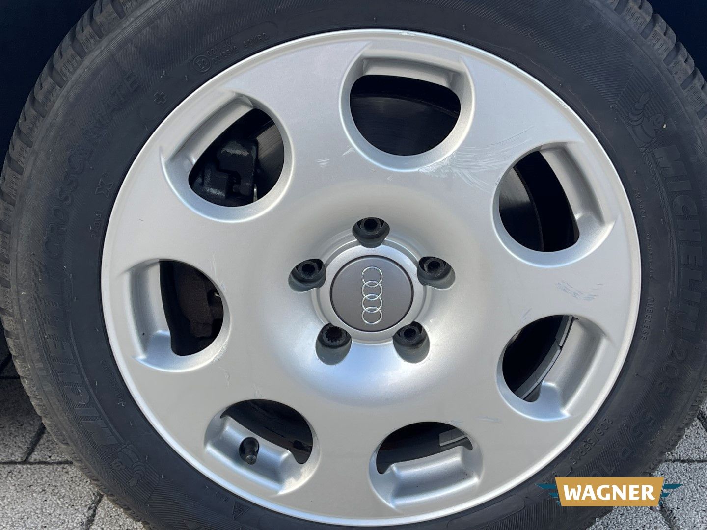 Fahrzeugabbildung Audi A4 1.8T 1-Hand Scheckheft lückenlos