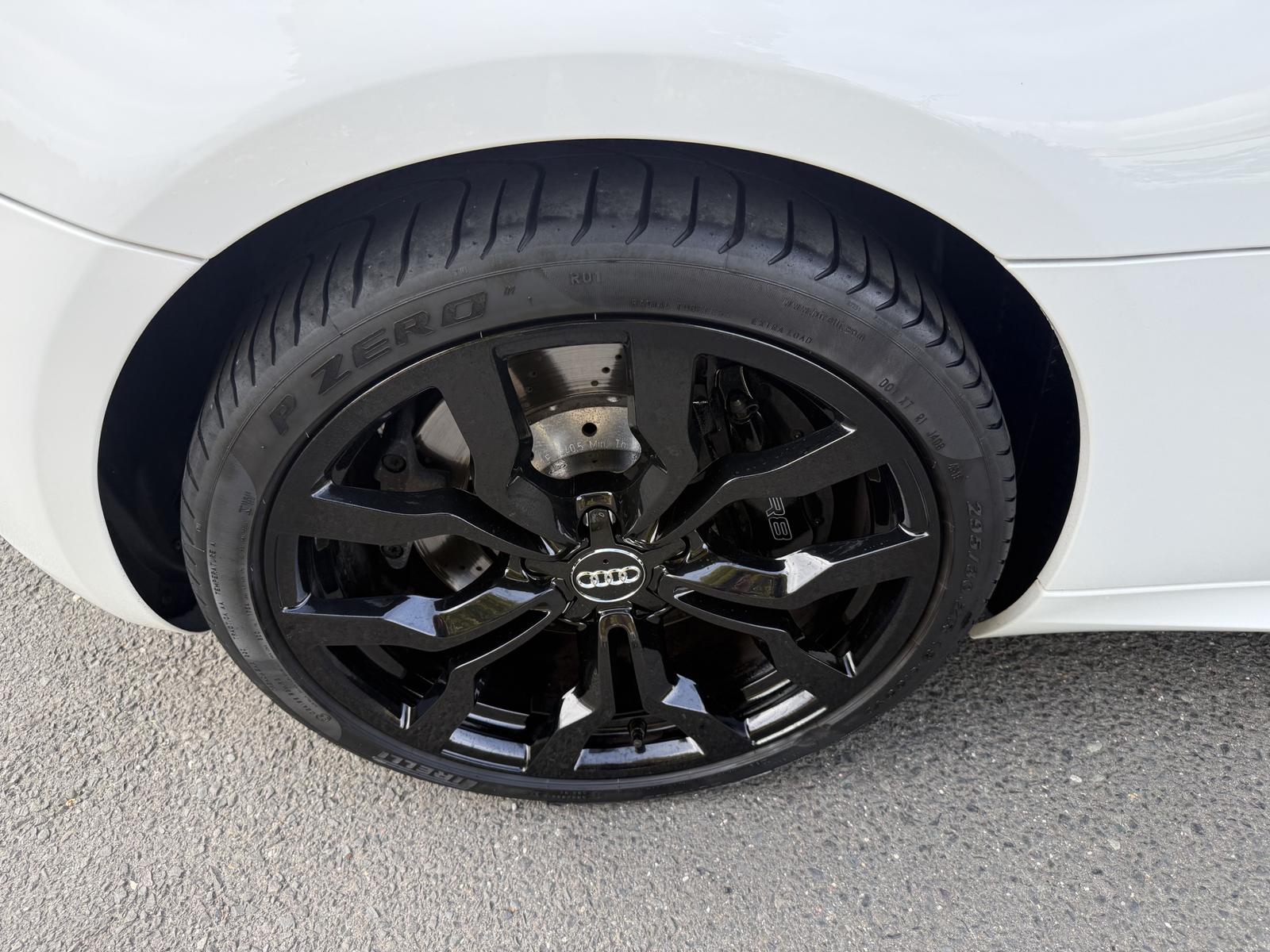 Audi R8 Spyder V10 5.2 FSI quattro • ABT 600 ch • Audi exclusive • Carbone • Baquets • B&O