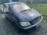 Opel Zafira mit Rollstuhlrampe Rampe - Opel Ampera von privat