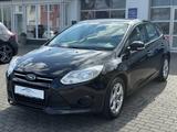 Ford Focus Lim. 1.6L | Sitzhz | TÜV + Service NEU | - Ford Focus mit Benzin-Antrieb: Limousine, 1.6