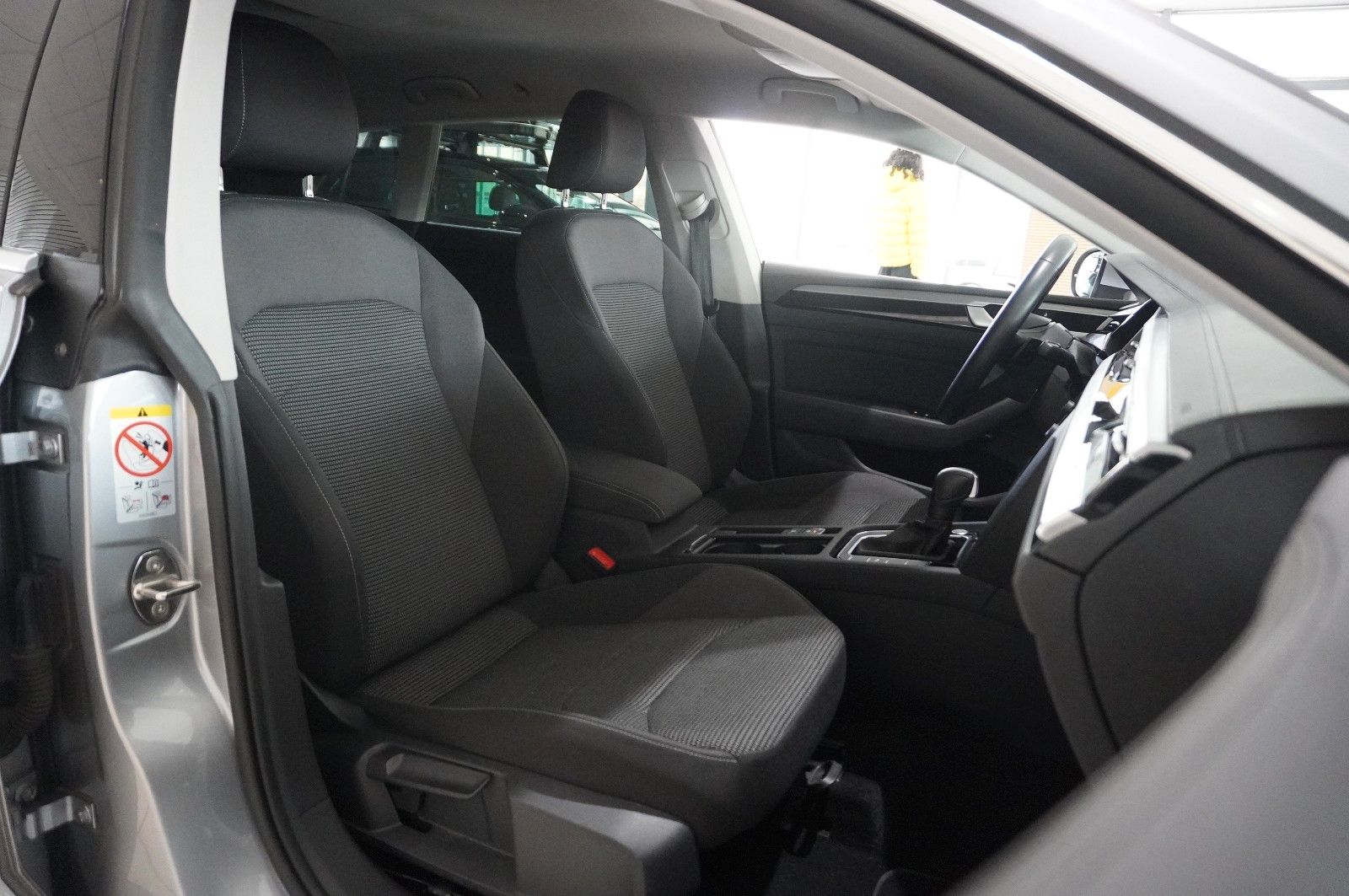 Fahrzeugabbildung Volkswagen Arteon Shooting Brake 2.0D DSG NAVI/VIRT/SH/DAB+