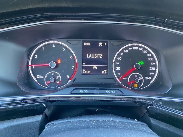 T-Cross 1.0 TSI DSG Style AHK/DESIGN-PAKET SW/18