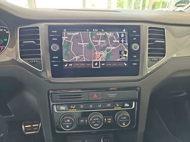 Fahrzeugabbildung Volkswagen Golf Sportsvan 1.5 TSI DSG IQ.DRIVE LED NAVI