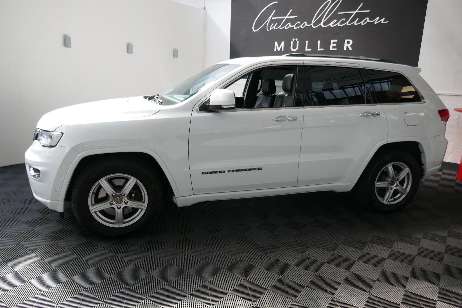 Jeep 3.0 CRD Overland *NAVI*AHK*LEDER*KAMERA*