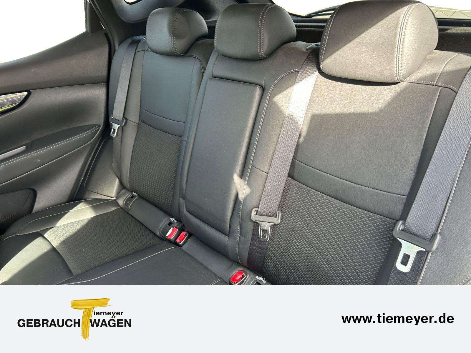 Nissan Qashqai 1.3 DIG-T DCT N-Connecta Navi Apple PDC