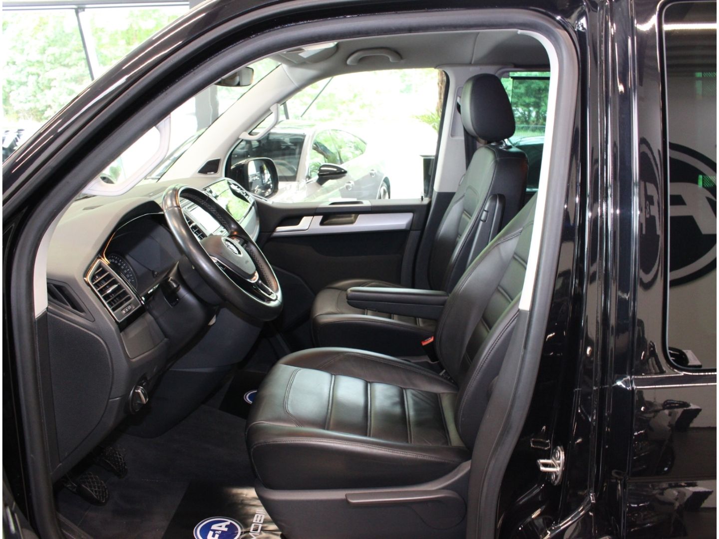 Fahrzeugabbildung Volkswagen T6 Multivan Gen. Six 4Motion 2.0 TDI*1. Hand*ACC