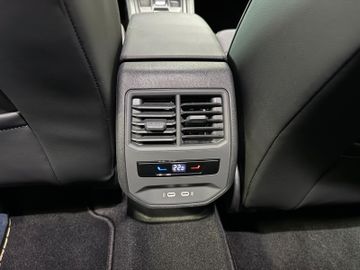Cupra Leon Sportstourer 2.0 AHK*Beats*Navi*8fach ber.