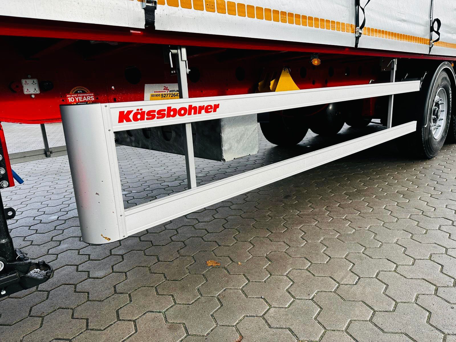 Fahrzeugabbildung Kässbohrer K.SPO Pritsche Plane - Libner Open Box