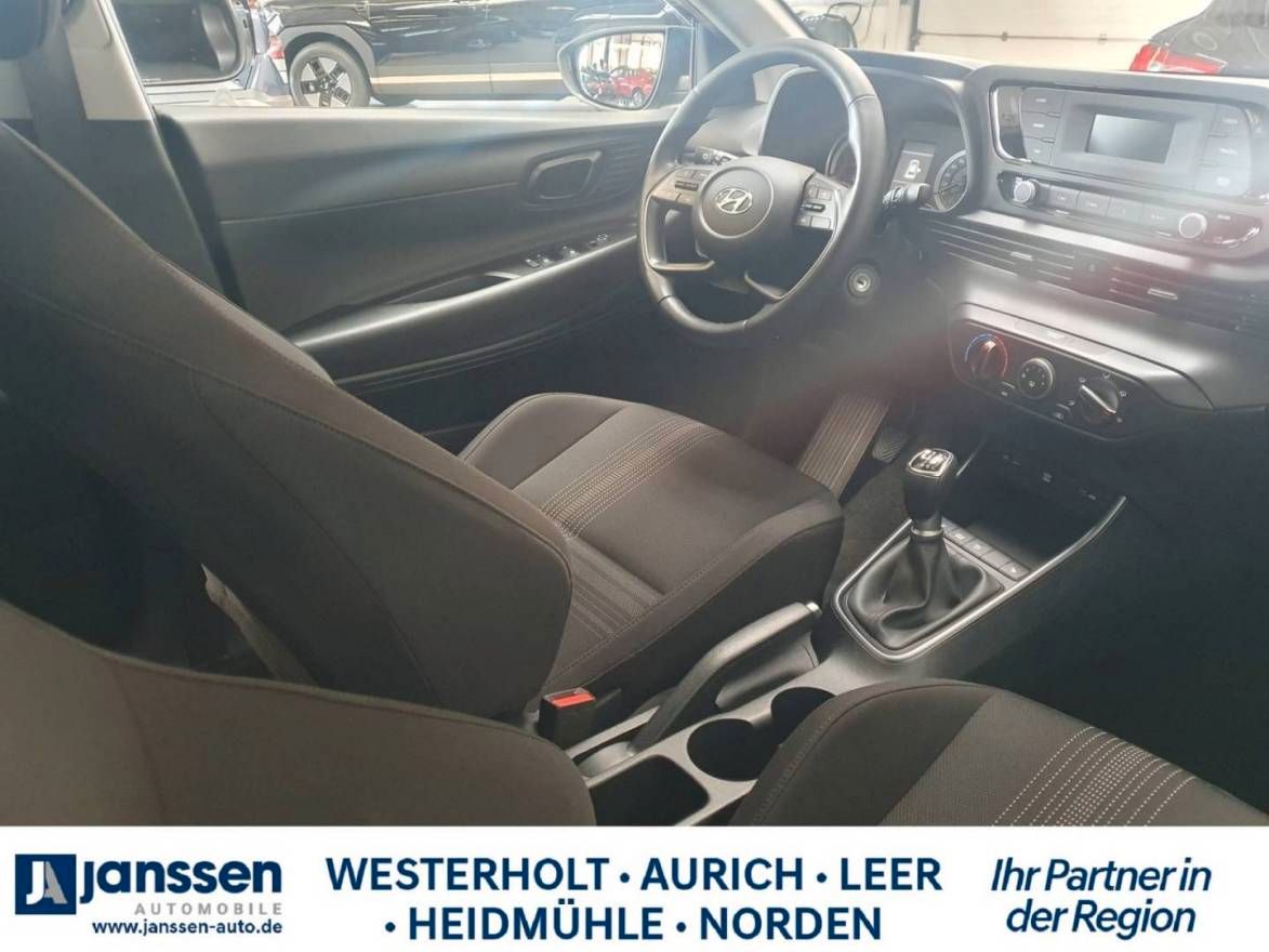 Fahrzeugabbildung Hyundai BAYON  Select Winterpaket,PDC hinten,Klima,Start
