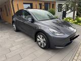 Tesla Model Y Long Range Anthrazit Dual Motor AWD - Tesla Model Y in Düsseldorf