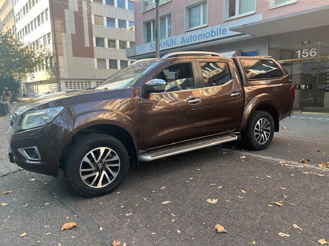 Nissan Navara NP300 Tekna Double Cab 4x4 Hardtop