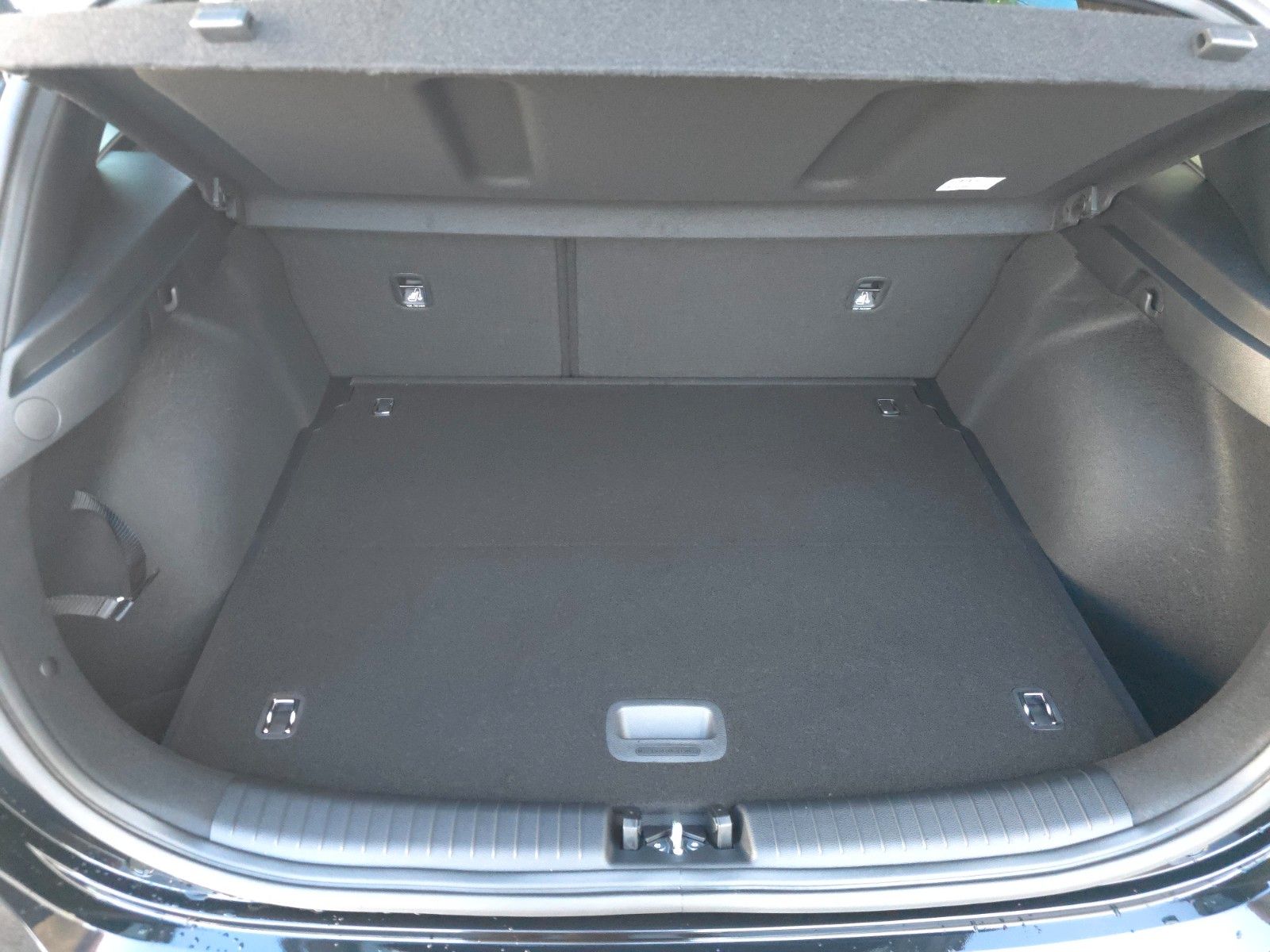 Fahrzeugabbildung Kia Ceed_5 1.0T 100 Nightline STD Navi Kamera