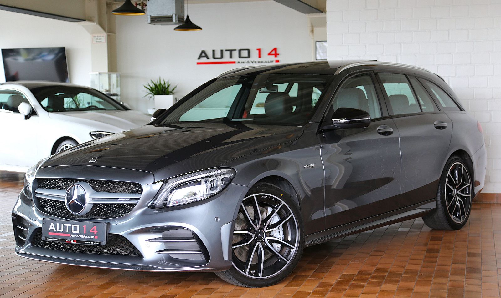 MERCEDES-BENZ C 43 T AMG 4M Sportabgas Panorama Comand Kamera
