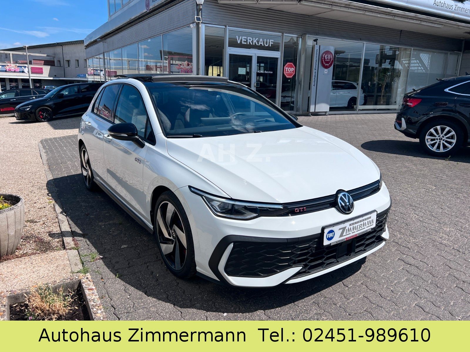 Volkswagen Golf VIII 8,5 Lim GTI PANO BlackStyle 18 HeadUp foto 5