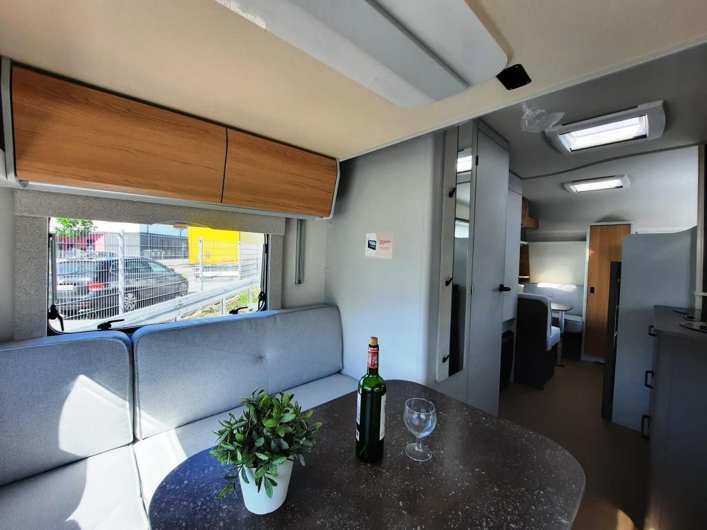 Fahrzeugabbildung Bürstner B66 Plus 510 TK Verfüg./Sparen Sie 4.630,- €