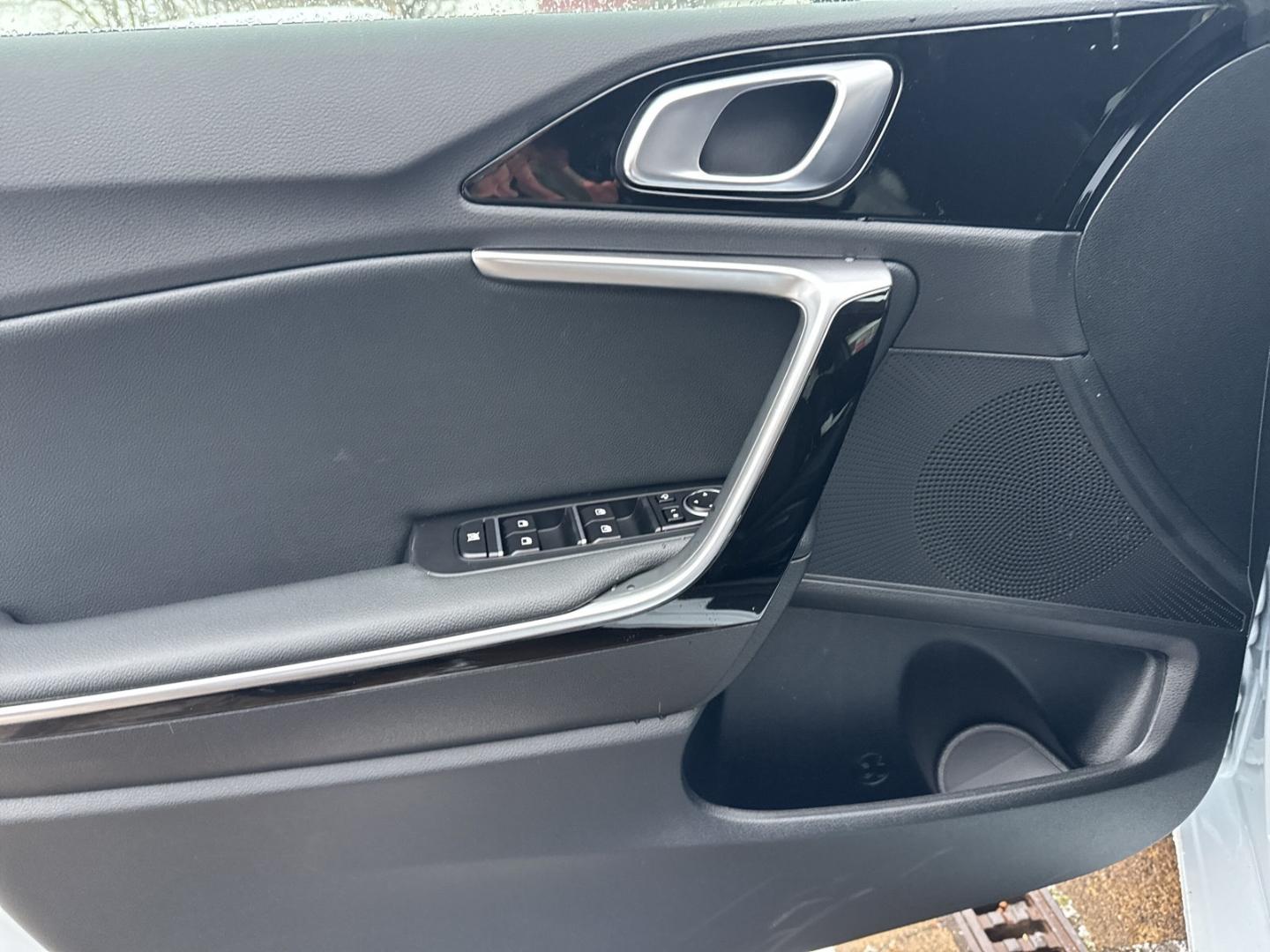 Kia Ceed_sw Ultimate Edition Mild-Hybrid DCT Style-P