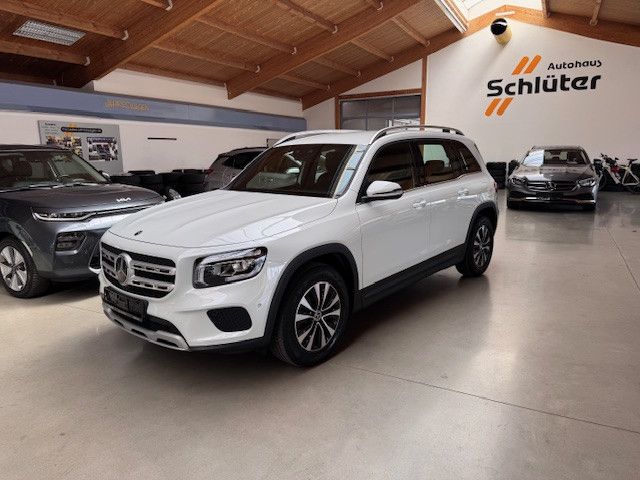 Mercedes-Benz GLB 220
