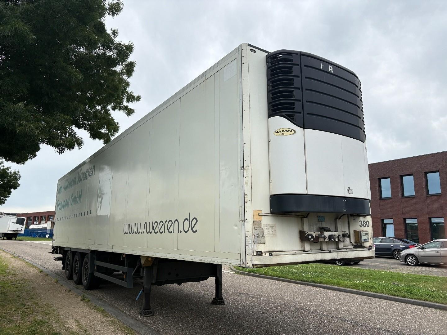 Schmitz Cargobull Fridge Fridge Engine Display Defect  / SAF Axles