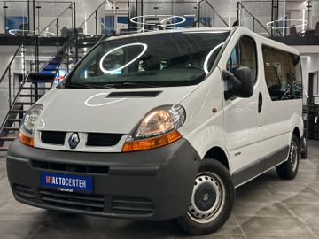 Renault Trafic Combi L1H1 2,7t  verglast*9- Sitzer*AHK*