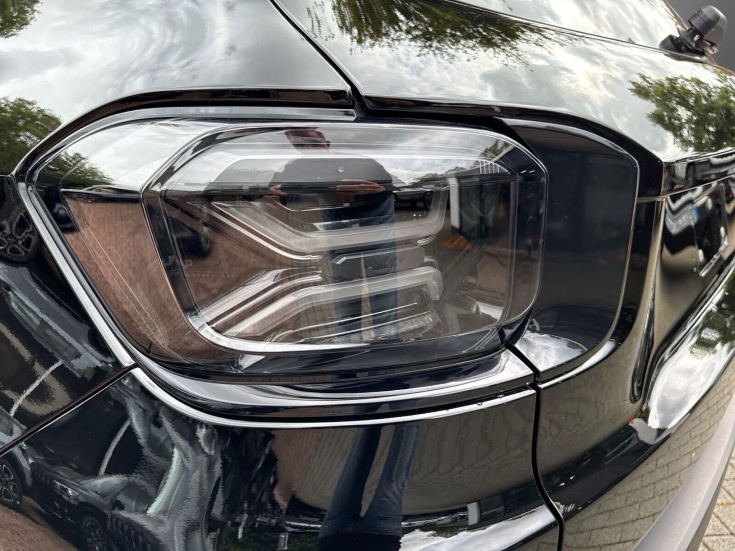 Fahrzeugabbildung Jeep Avenger Summit 1.2 MHEV -Panormadach-Leder